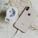 SKROSS - Matkavirtalähde Eurooppa UK ja muut 2xUSB-A 12W Maadoitettu