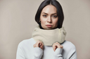 Ovaer niskatyyny hupulla beige