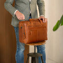 The Chesterfield Brand Ryan Laptop Bag - Konjakki