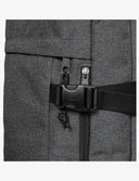 Eastpak Matkareppu/Sporttilaukku - Tummanharmaa