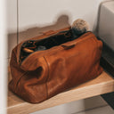 The Chesterfield Brand Vince Toiletry Bag - Konjakki